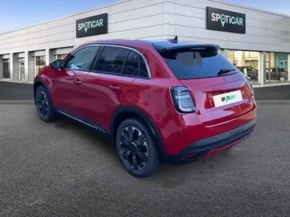 Photo 5 Fiat 600  1.2 Hybrid Turbo 145ch La Prima eDCT6
