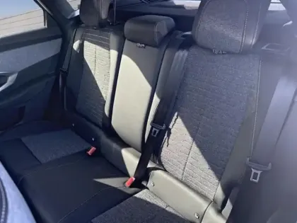 Photo 10 Peugeot 3008  1.2 Hybrid 145ch Allure Business e-DCS6