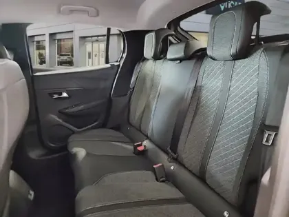 Photo 9 Peugeot 208  1.2 Hybrid 110ch Allure e-DCS6