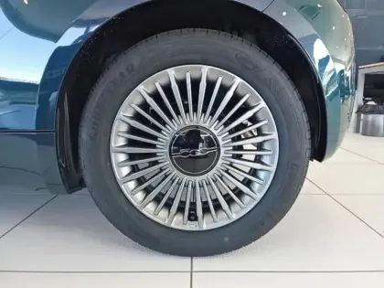 Photo 10 Fiat 500 Gén. II Ph1 MY26 Torino 3