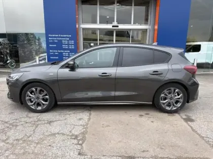 Photo 7 Ford Focus Gén. IV Ph2 ST-Line X 5