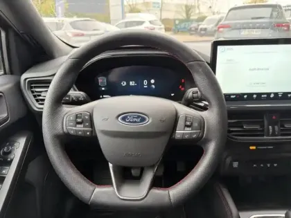 Photo 14 Ford Focus Gén. IV Ph2 ST-Line X 5