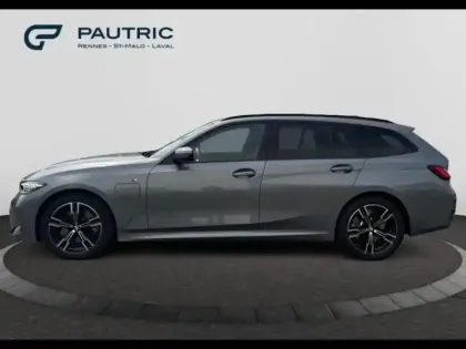Photo 16 BMW Serie 3 Série 3 Touring 330eA 292ch M Sport