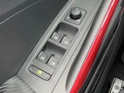 Photo 10 Skoda Fabia Gén. IV Ph1 Evo Monte Carlo 5