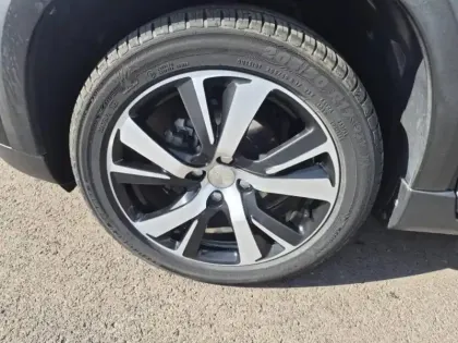 Photo 11 Peugeot 2008  1.6 BlueHDi 100ch GT Line