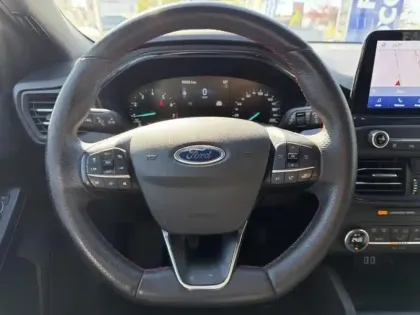 Photo 14 Ford Focus  1.0 EcoBoost 125ch ST-Line 96g