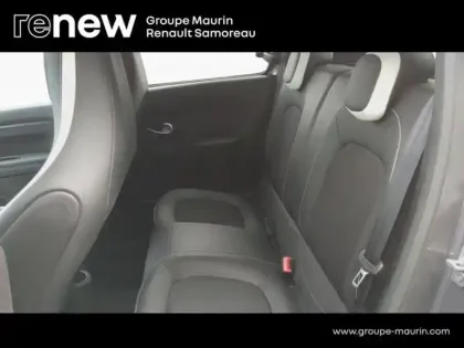 Photo 10 Renault Twingo Gén. III (C07) Ph2 NG Urban Night 5