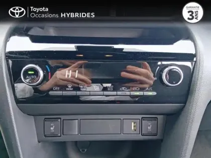 Photo 13 Toyota Yaris Gén. I Ph1 Design 5