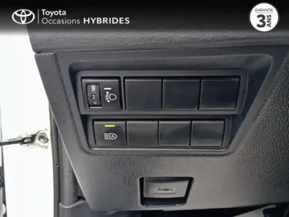 Photo 12 Toyota Yaris Gén. I Ph1 Design 5