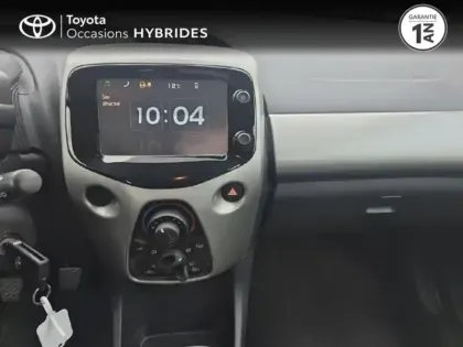 Photo 14 Toyota Aygo Gén. II Ph1 x-play 5