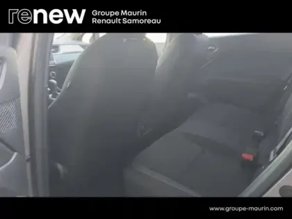 Photo 11 Renault Captur  1.6 E-Tech hybride 145ch Evolution