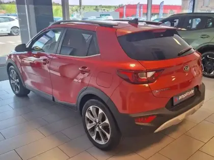 Photo 7 Kia Stonic  1.6 CRDi 115ch ISG Design Euro6d-T