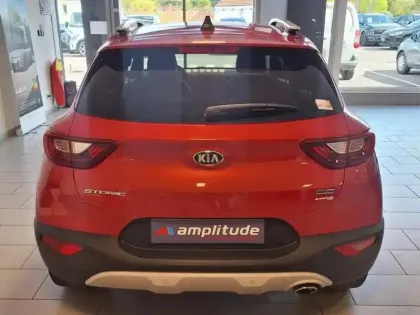 Photo 6 Kia Stonic  1.6 CRDi 115ch ISG Design Euro6d-T