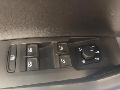 Photo 9 Volkswagen Polo Gén. VI Ph2 Evo VW Edition 5