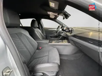 Photo 19 Opel Astra  1.2 Turbo Hybrid 145ch Ultimate e-DCT 6