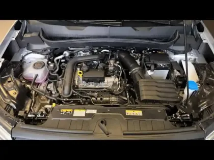 Photo 8 Volkswagen T-cross Gén. I Ph2 Life Plus 5