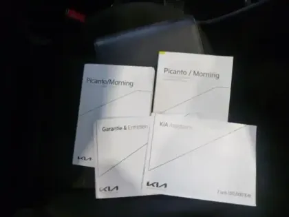 Photo 10 Kia Picanto Gén. III Ph2 GT Line 5