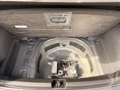 Photo 9 Volkswagen Polo  1.0 TSI 116ch R-Line Edition DSG7