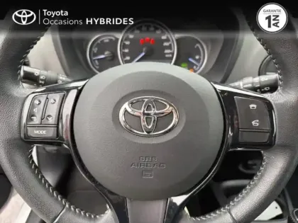 Photo 8 Toyota Yaris Gén. III Ph3 France 5