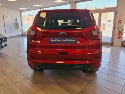 Photo 5 Ford Kuga  1.5 TDCi 120ch Stop&Start ST-Line 4x2 Euro6.2