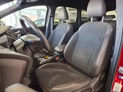 Photo 9 Ford Kuga  1.5 TDCi 120ch Stop&Start ST-Line 4x2 Euro6.2