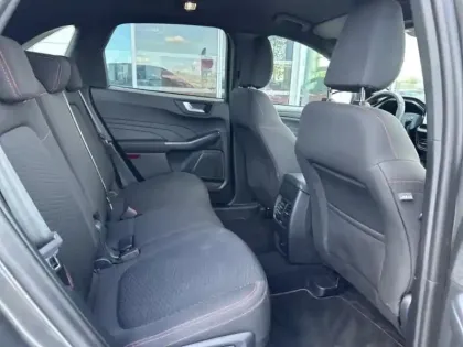 Photo 13 Ford Kuga  2.5 Duratec 180ch Hybrid FlexiFuel ST-Line Powershift