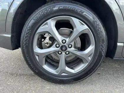 Photo 11 Ford Kuga  2.5 Duratec 180ch Hybrid FlexiFuel ST-Line Powershift