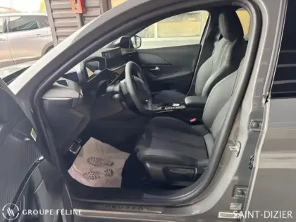 Photo 8 Peugeot 208 Gén. II Ph2 GT 5