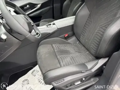 Photo 8 Peugeot 3008 Gén. III Ph1 GT 5