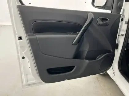 Photo 19 Renault Kangoo  EXPRESS CA BLUE DCI 95