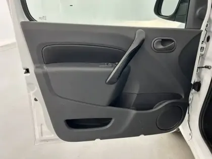 Photo 19 Renault Kangoo  EXPRESS BLUE DCI 80