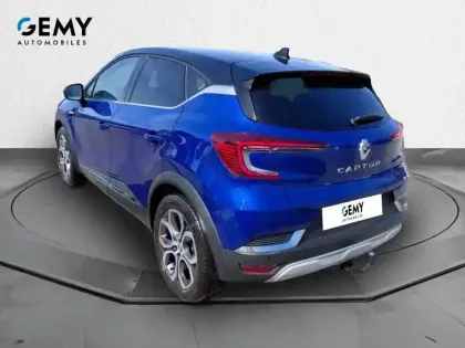 Photo 6 Renault Captur  E-Tech full hybrid 145