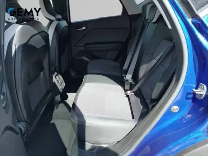 Photo 9 Renault Captur  E-Tech full hybrid 145