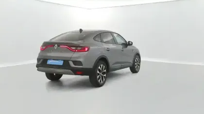 Photo 13 Renault Arkana  TCe 140 EDC FAP