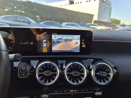 Photo 18 Mercedes Classe A Gén. IV (W177) Ph1 AMG Line 5