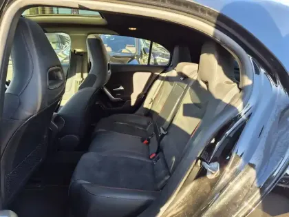 Photo 7 Mercedes Classe A Gén. IV (W177) Ph1 AMG Line 5