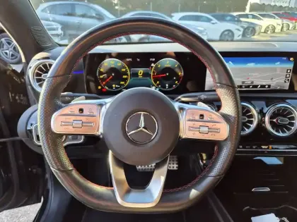 Photo 12 Mercedes Classe A Gén. IV (W177) Ph1 AMG Line 5