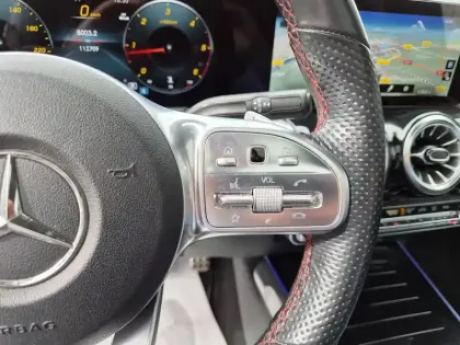 Photo 15 Mercedes GLB Gén. I (X247) Ph2 AMG Line 5