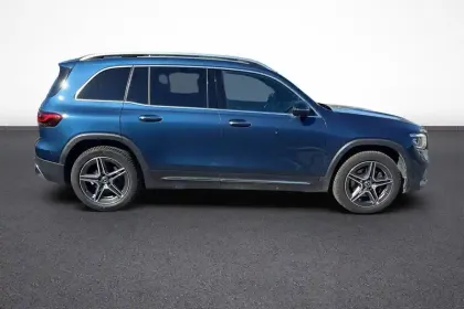 Photo 50 Mercedes GLB  200 d 8G-DCT