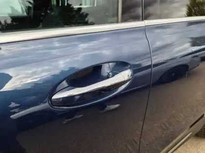 Photo 26 Mercedes GLB  200 d 8G-DCT