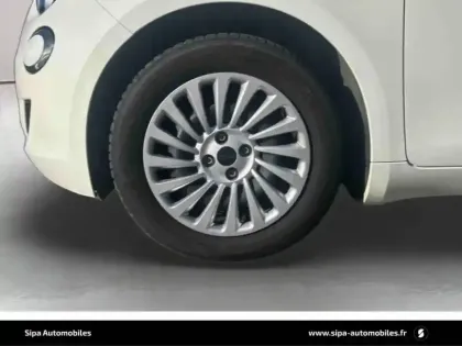 Photo 8 Fiat 500  e 95 ch