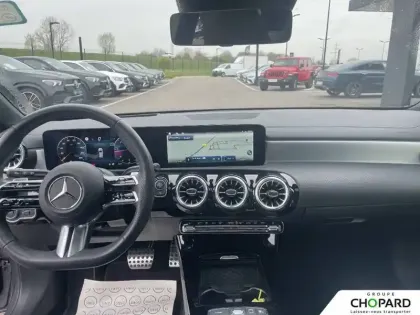 Photo 42 Mercedes Classe A  200 d