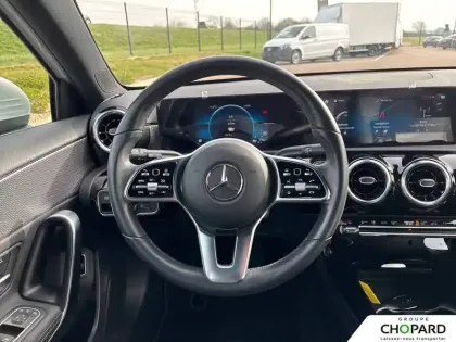 Photo 15 Mercedes Classe A Gén. IV (W177) Ph1 Progressive Line 5