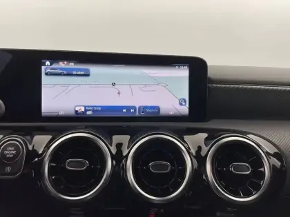 Photo 20 Mercedes Classe A Gén. IV (W177) Ph2 Progressive Line 5