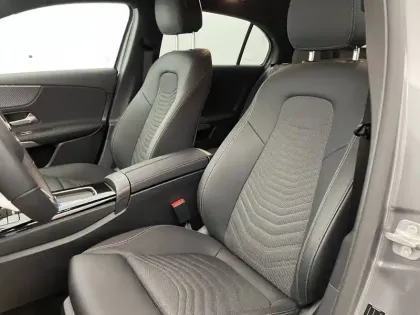 Photo 14 Mercedes Classe A Gén. IV (W177) Ph2 Progressive Line 5