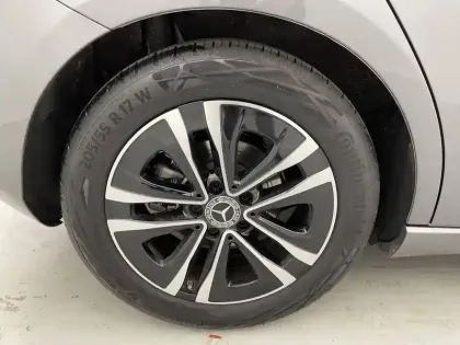 Photo 18 Mercedes Classe A Gén. IV (W177) Ph2 Progressive Line 5