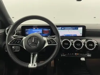 Photo 53 Mercedes Classe A  180