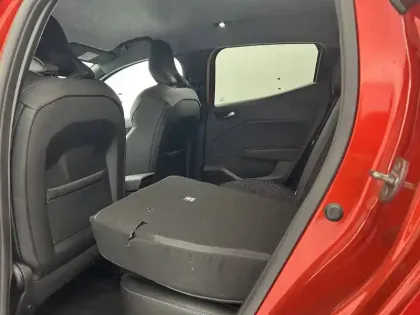 Photo 29 Renault Clio  E-Tech full hybrid 145