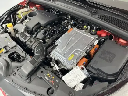 Photo 26 Renault Clio  E-Tech full hybrid 145