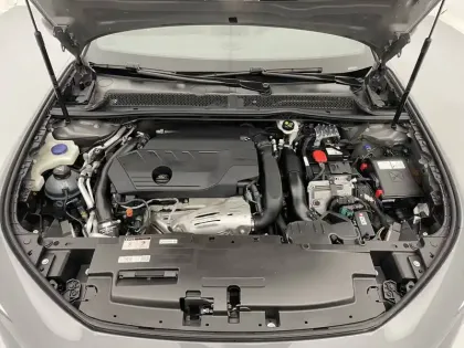 Photo 20 Peugeot 508  Hybrid4 360 e-EAT8 Peugeot Sport Engineered
